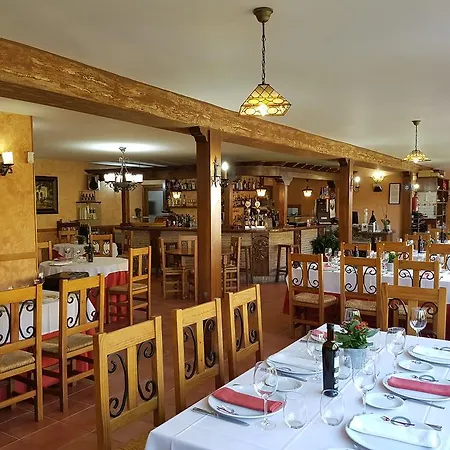 Casa Rural Puerto Del Emperador Альдеануэва-де-ла-Вера