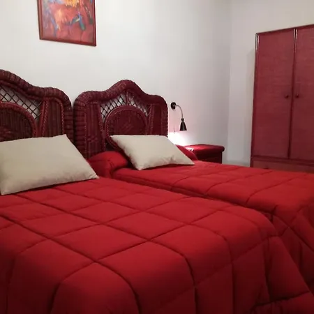 Гостевой дом Casa Rural Puerto Del Emperador Альдеануэва-де-ла-Вера