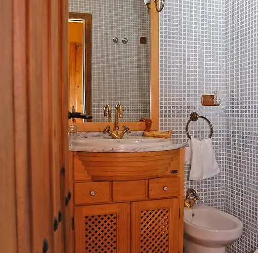 Guest house Casa Rural Puerto Del Emperador