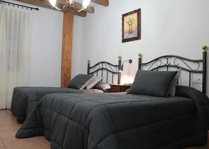 Affittacamere Casa Rural Puerto Del Emperador 4*